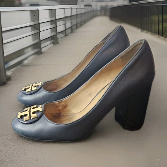 Tory Burch Shoes - Women's Tory Burch JANEY Leather Block Heel Pumps Size 6.5 Navy 50MM